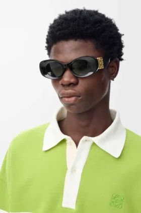 Abgeschrägte ovale Maxi-Anagram-Sonnenbrille