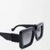 Abgeschrägte quadratische Maxi-Anagram-Sonnenbrille Abgeschrägte quadratische Maxi-Anagram-Sonnenbrille