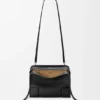 Amazona 180 Tasche in mittlerer Größe aus weichem Kalbsleder