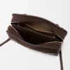 Amazona 180 Tasche in mittlerer Größe aus Wildleder Amazona 180 Tasche in mittlerer Größe aus Wildleder