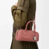 Amazona 23 Cropped-Tasche aus glänzendem Kalbsleder Amazona 23 Cropped-Tasche aus glänzendem Kalbsleder