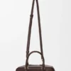 Amazona 23 Cropped-Tasche aus glänzendem Kalbsleder Amazona 23 Cropped-Tasche aus glänzendem Kalbsleder