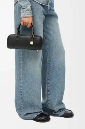 Amazona 23 Cropped-Tasche aus Nappa-Kalbsleder
