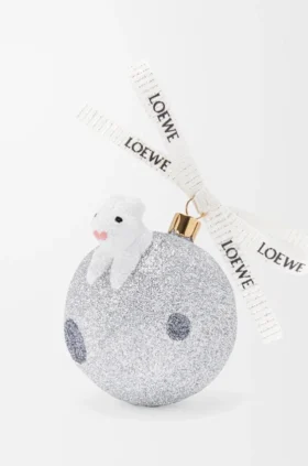 „Bunny on the moon“-Christbaumkugel aus Glas
