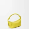Cala Mini-Tasche aus weichem Nappa-Lammleder Cala Mini-Tasche aus weichem Nappa-Lammleder