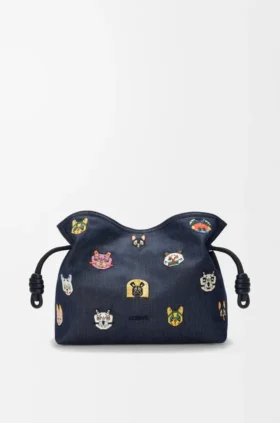 „Cats“ Flamenco-Clutch in mittlerer Größe aus besticktem Denim