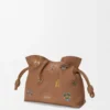 Cats Mini Flamenco Clutch aus Nappa-Kalbsleder