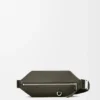 Convertible Sling aus klassischem Kalbsleder Convertible Sling aus klassischem Kalbsleder