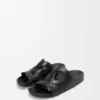 Ease Monogram Pantolette aus pflanzlich gegerbtem Kalbsleder Ease Monogram Pantolette aus pflanzlich gegerbtem Kalbsleder