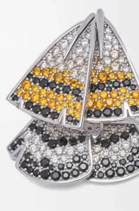 Federohrringe aus Sterlingsilber und Kristallen
