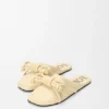 Flamenco-Knoten-Pantolette aus Lammleder Flamenco-Knoten-Pantolette aus Lammleder