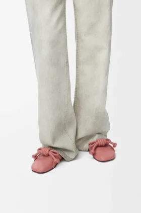 Flamenco-Knoten-Pantolette aus Lammleder