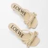 Flamenco-Knoten-Sandale aus Lammleder Flamenco-Knoten-Sandale aus Lammleder