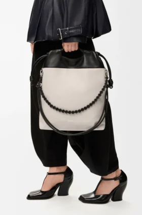 Flamenco Purse im Mellow-Nappa-Lammleder-Look