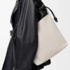 Flamenco Purse im Mellow-Nappa-Lammleder-Look Flamenco Purse im Mellow-Nappa-Lammleder-Look