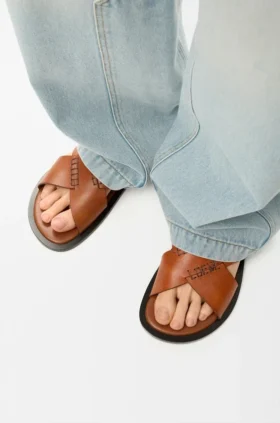 Flex Criss-Cross-Pantolette aus pflanzlich gegerbtem Kalbsleder