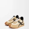 „Flow Runner“ aus Nylon und Wildleder