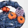 Flower Türstopper aus Stein und Kalbsleder