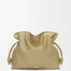 Große Flamenco-Clutch aus Nappa-Kalbsleder