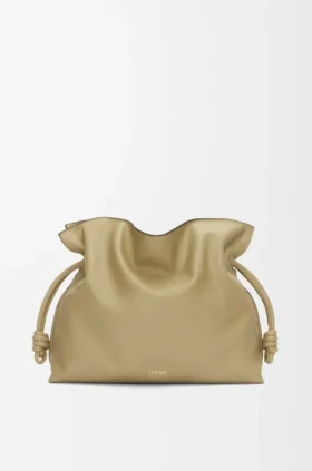 Große Flamenco-Clutch aus Nappa-Kalbsleder