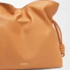 Große Flamenco-Clutch aus Nappa-Kalbsleder