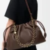 Große Flamenco Purse aus weichem Nappa-Lammleder
