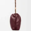 Große Flamenco Purse aus weichem Nappa-Lammleder