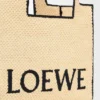 Große Loewe Font Tote aus Raffia