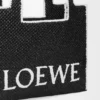 Große Loewe Font Tote aus Raffia