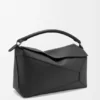 Große „Puzzle Edge“-Tasche aus genarbtem Kalbsleder Große „Puzzle Edge“-Tasche aus genarbtem Kalbsleder