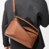 Große „Puzzle Edge“-Tasche aus klassischem Kalbsleder Große „Puzzle Edge“-Tasche aus klassischem Kalbsleder