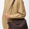 Große Puzzle-Tasche aus genarbtem Nubukleder Große Puzzle-Tasche aus genarbtem Nubukleder