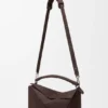 Große Puzzle-Tasche aus genarbtem Nubukleder Große Puzzle-Tasche aus genarbtem Nubukleder