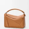 Große Puzzle-Tasche aus geschmeidigem genarbtem Kalbsleder Große Puzzle-Tasche aus geschmeidigem genarbtem Kalbsleder