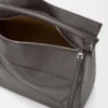 Große Puzzle-Tasche aus geschmeidigem genarbtem Kalbsleder Große Puzzle-Tasche aus geschmeidigem genarbtem Kalbsleder
