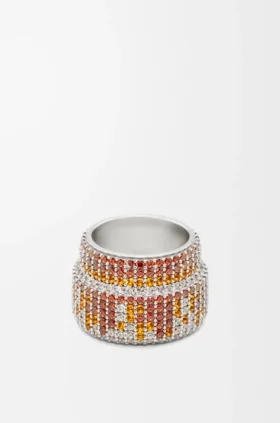 Großer Pavé-Ring aus Sterlingsilber und Kristallen Großer Pavé-Ring aus Sterlingsilber und Kristallen