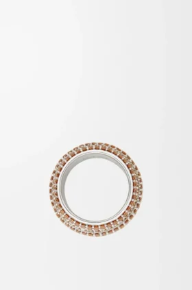 Großer Pavé-Ring aus Sterlingsilber und Kristallen Großer Pavé-Ring aus Sterlingsilber und Kristallen