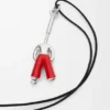 Halskette „Standing Acrobat“ aus Sterlingsilber und Emaille Halskette „Standing Acrobat“ aus Sterlingsilber und Emaille