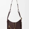 „Hammock Flip“-Tasche aus klassischem Kalbsleder „Hammock Flip“-Tasche aus klassischem Kalbsleder