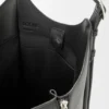 „Hammock Flip“-Tasche aus klassischem Kalbsleder „Hammock Flip“-Tasche aus klassischem Kalbsleder