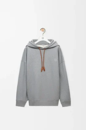 Hoodie in lockerer Passform aus Baumwolle