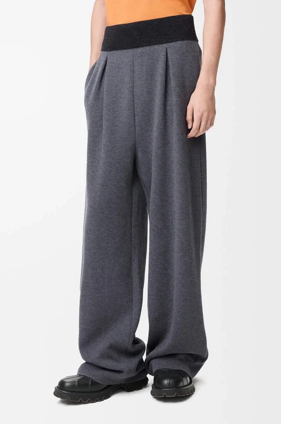 Hose aus Wolle Hose aus Wolle