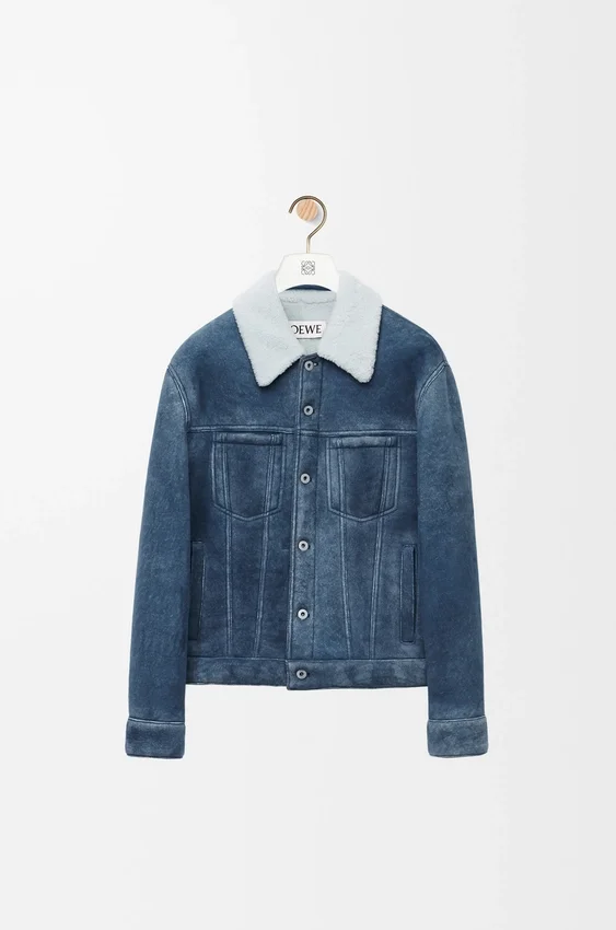 Jacke aus Lammfell Jacke aus Lammfell