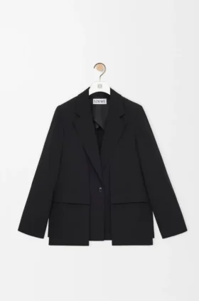 Jacke aus Wolle Jacke aus Wolle