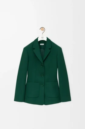 Jacke aus Wolle Jacke aus Wolle