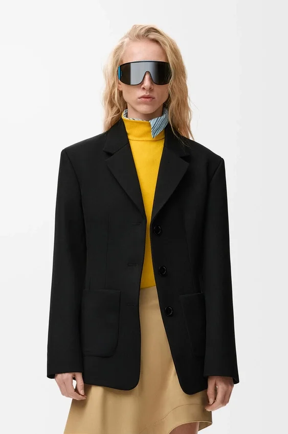 Jacke aus Wolle Jacke aus Wolle
