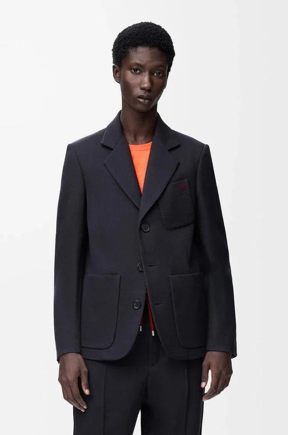 Jacke aus Wolle Jacke aus Wolle