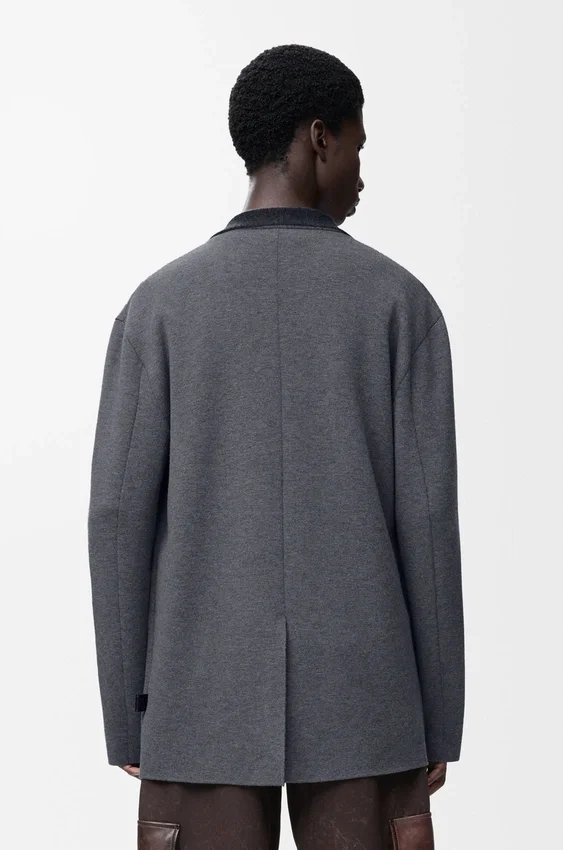Jacke aus Wolle Jacke aus Wolle