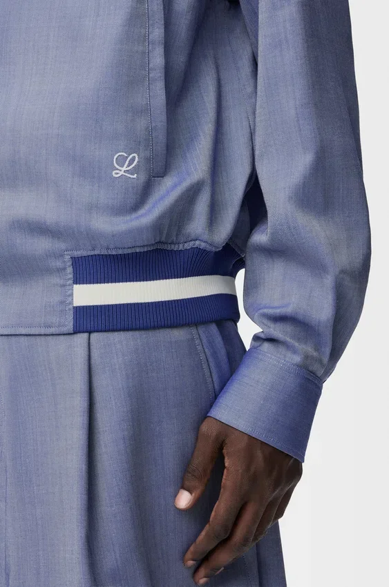 Jacke aus Wolle Jacke aus Wolle