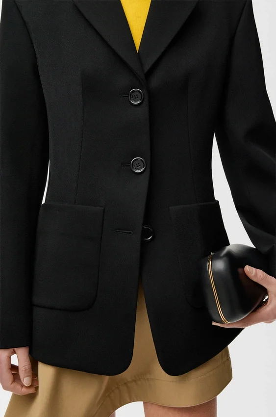 Jacke aus Wolle Jacke aus Wolle